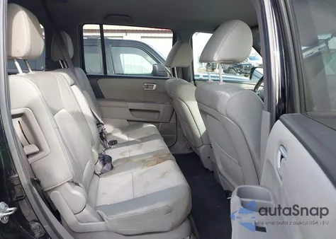 2013 Honda Pilot Lx z USA, uszkodzony, nr VIN 5FNYF4H27DB064302